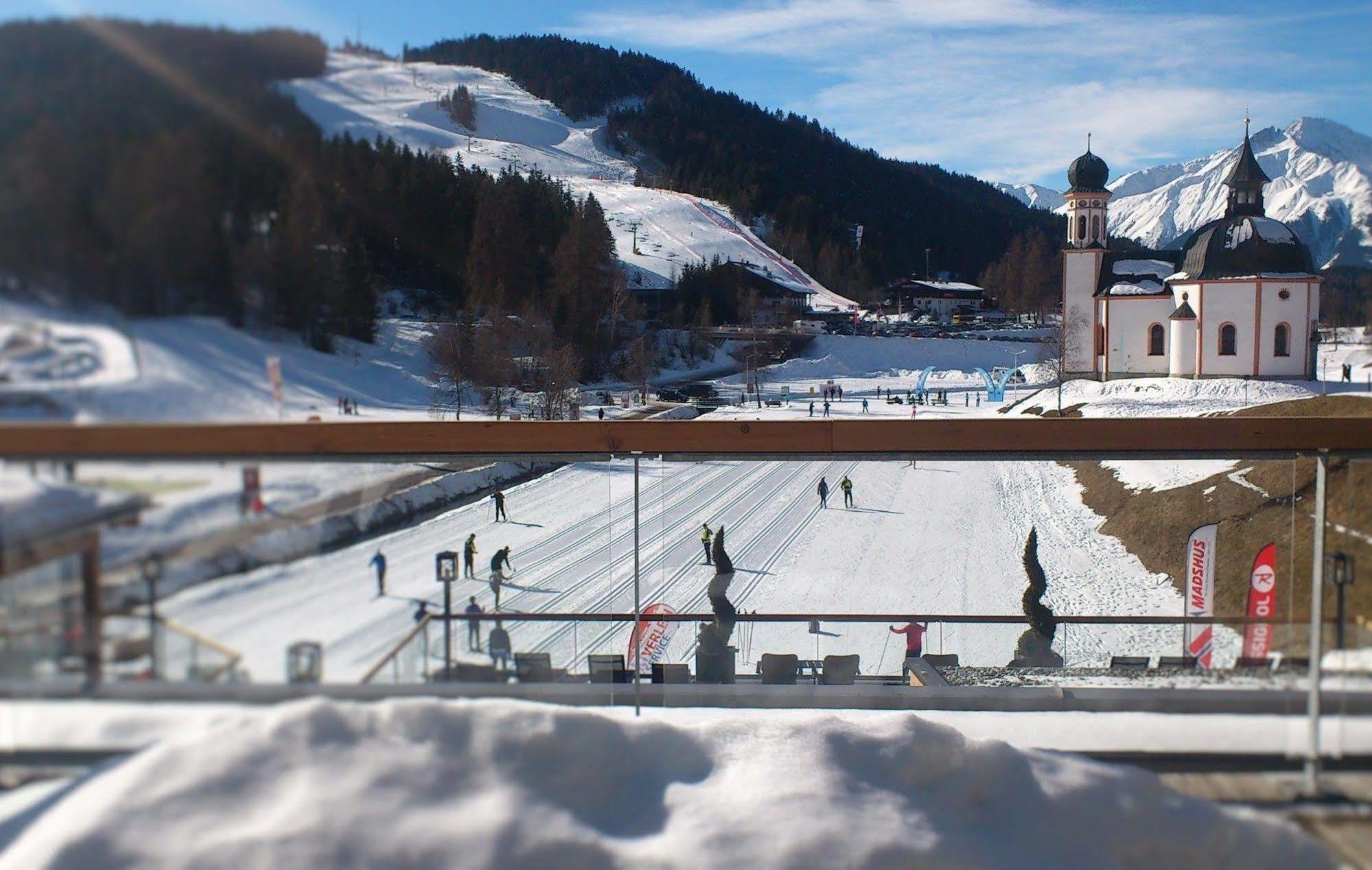 Hotel Wetterstein Seefeld Seefeld in Tirol Exterior photo